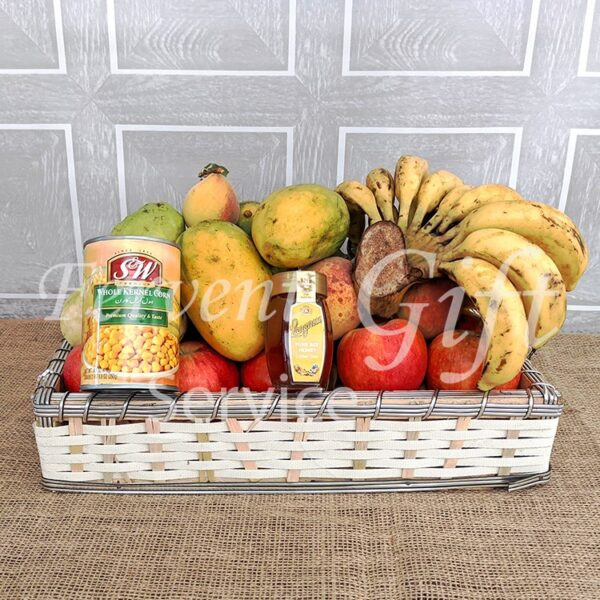Appetizing Fruit Basket Delivery to Pakistan