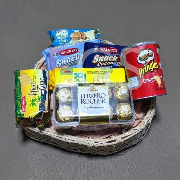 Biscuits and Chocolate Treat hamper Delivery to Pakistan online