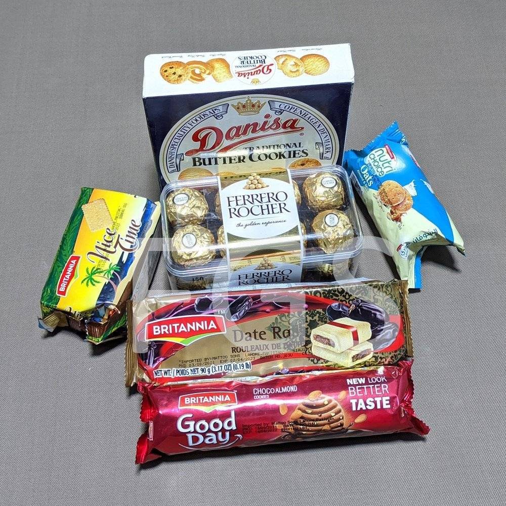 Send Great Taste Cookies Hamper Delivery to Pakistan online via Fervent Gift Service